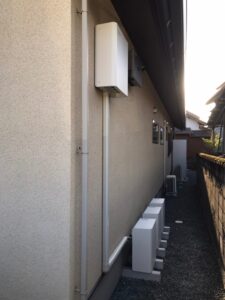 京セラ蓄電池エネレッツア設置工事