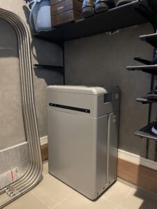 長州産業9.8ｋｗ蓄電池屋内設置